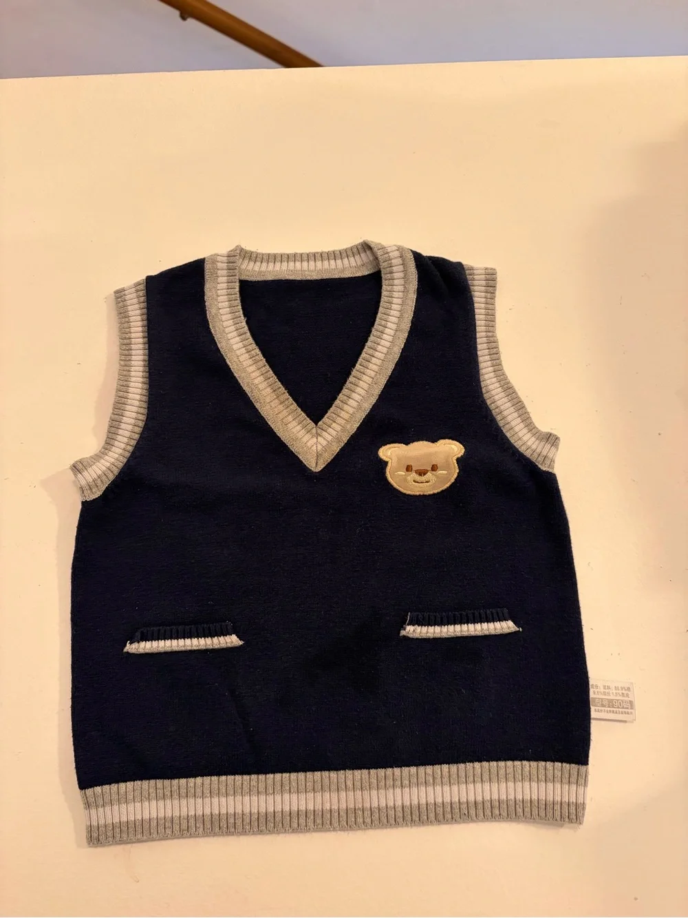 Vintage navy knit